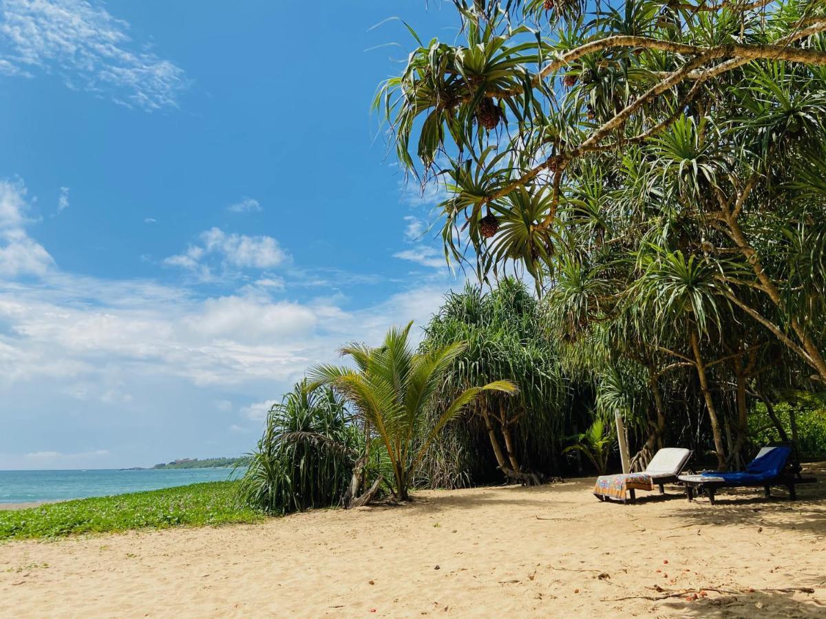 Sanjis The Seaside Cabanas Tangalle Exterior photo